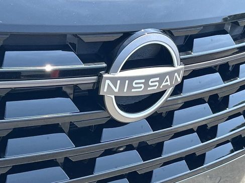 New 2026 Nissan Pathfinder SL AWD/4WD image 11