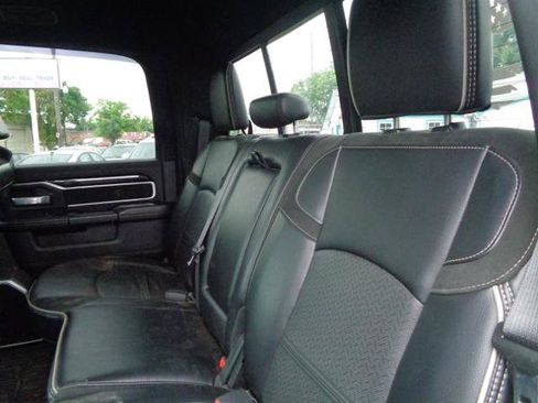 Used 2021 RAM 3500 Laramie w/ Night Edition AWD/4WD image 17