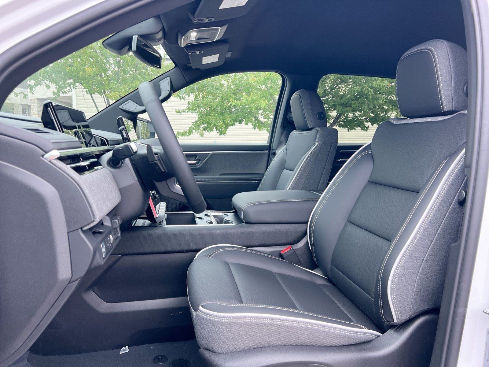 New 2026 GMC Sierra EV Elevation AWD/4WD image 12