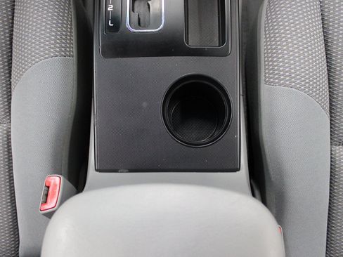 Used 2010 Toyota Tacoma 2WD Access Cab image 21