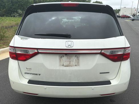 Used 2013 Honda Odyssey Touring Elite image 2