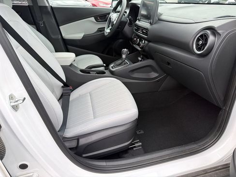 Used 2023 Hyundai Kona SEL FWD image 13