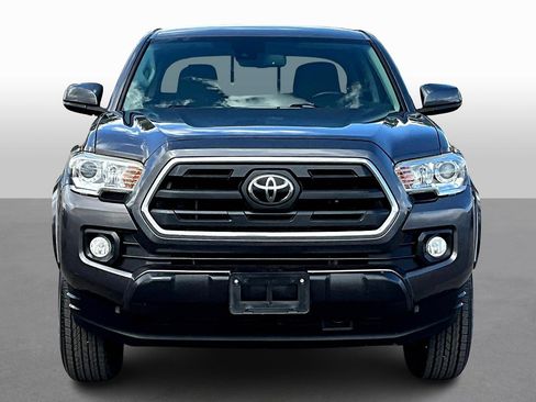 Used 2019 Toyota Tacoma SR5 image 3