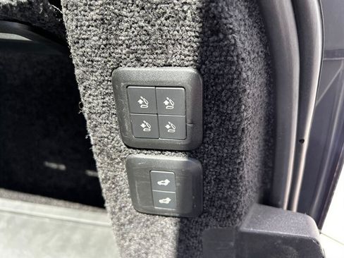 Used 2019 Land Rover Range Rover Supercharged AWD/4WD image 29