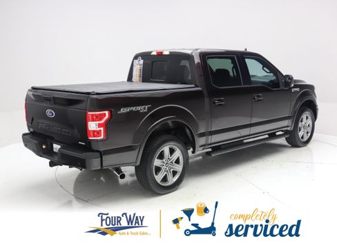Used 2018 Ford F150 XLT w/ Equipment Group 302A Luxury AWD/4WD image 4