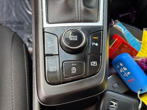 Certified 2024 Kia Sportage LX FWD image 23