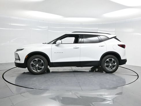 New 2025 Chevrolet Blazer LT w/ Convenience Package FWD image 50