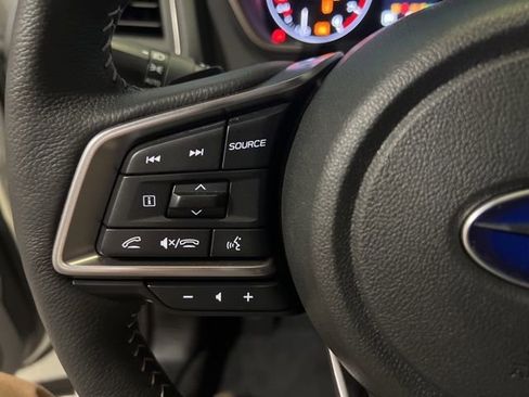 Certified 2025 Subaru Ascent Limited w/ Popular Package #1 image 44