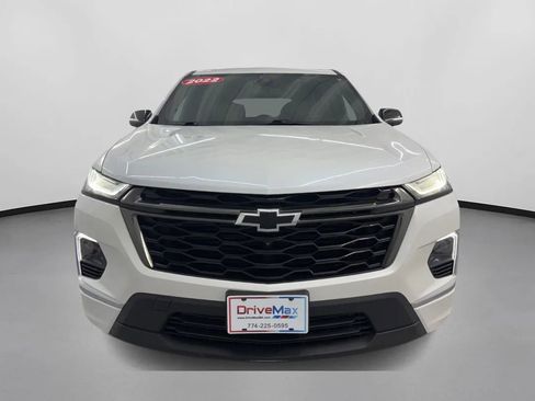 Used 2022 Chevrolet Traverse Premier w/ LPO, Blackout Package image 2