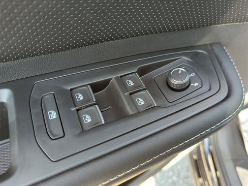 New 2026 Volkswagen Atlas SE image 31