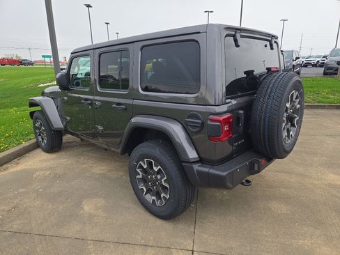 New 2025 Jeep Wrangler Unlimited Sahara image 3