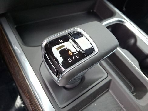 New 2026 GMC Sierra 1500 Elevation w/ Preferred Package image 7