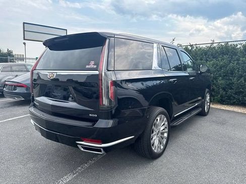 Used 2023 Cadillac Escalade Premium Luxury AWD/4WD image 5