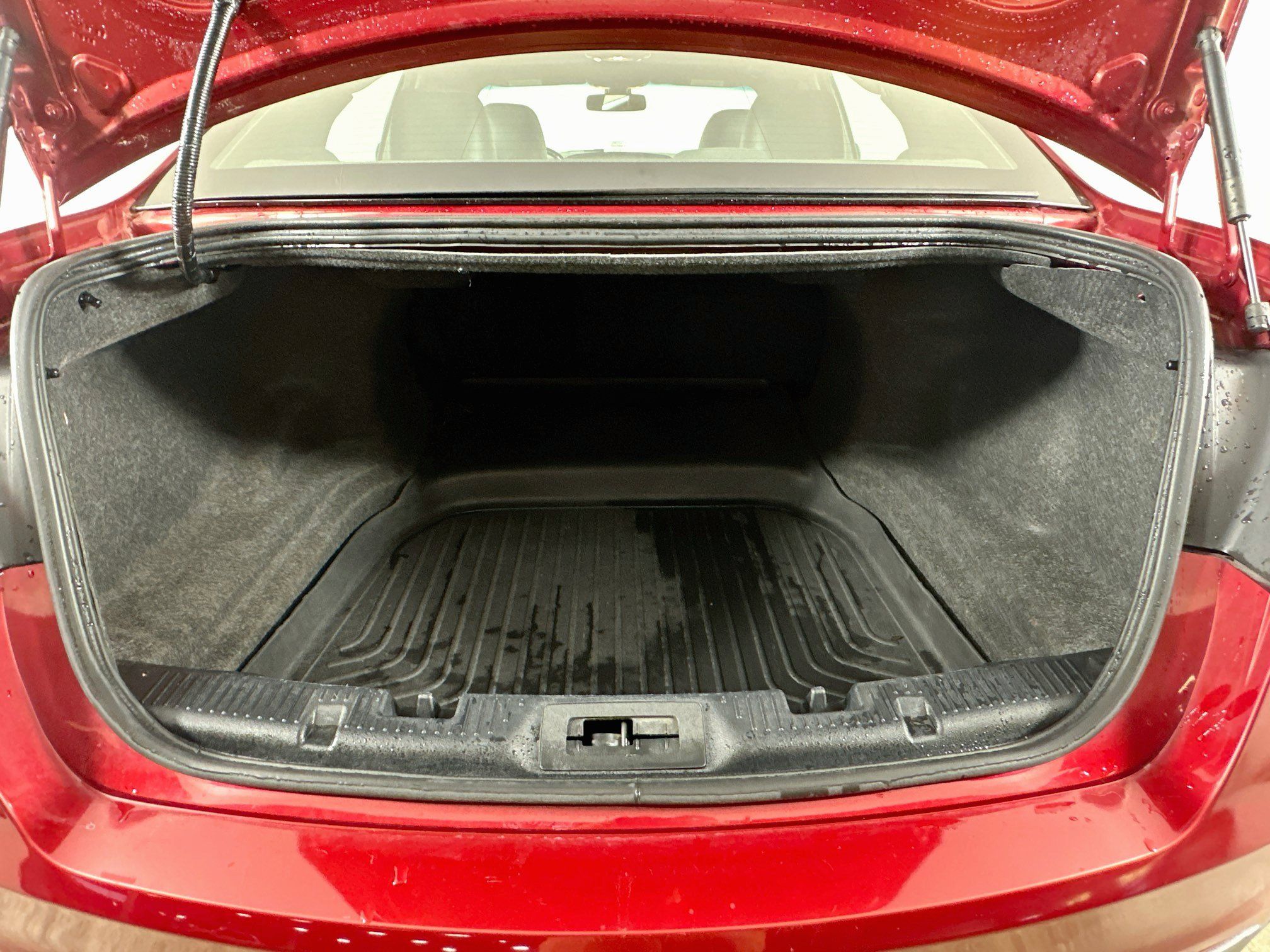Used 2018 Ford Taurus SHO AWD/4WD image 29