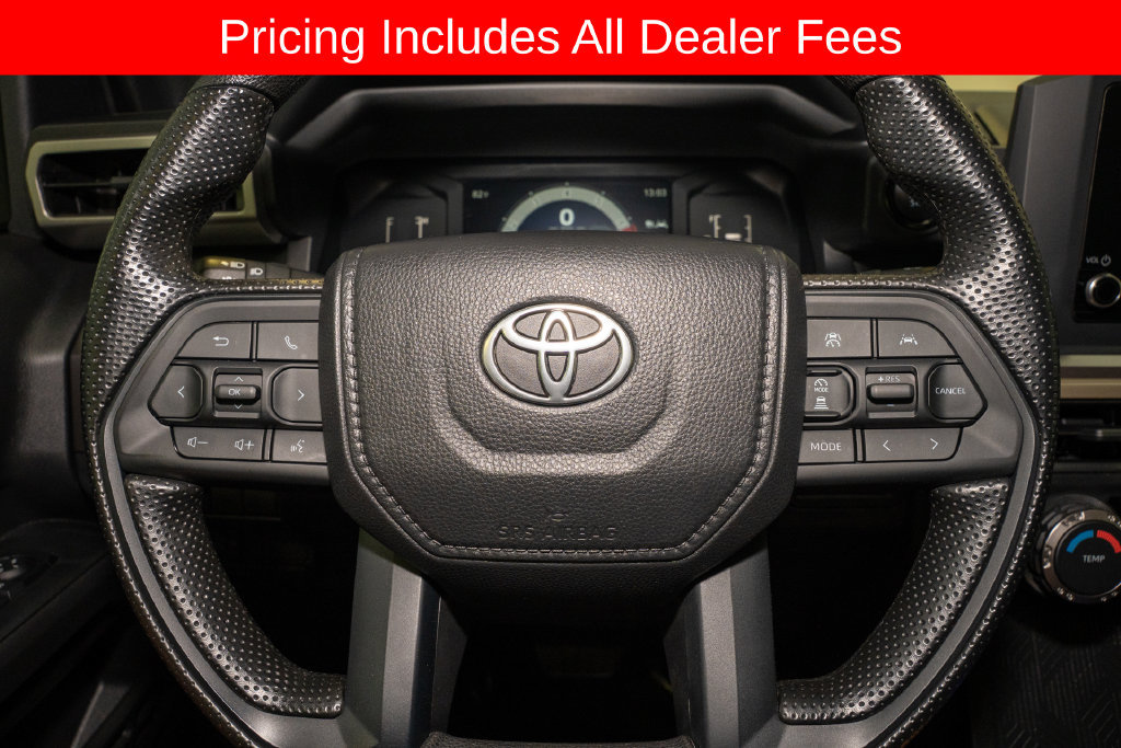 Used 2025 Toyota Tacoma SR5 AWD/4WD image 17