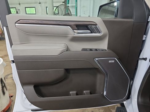 New 2026 GMC Sierra 1500 SLT w/ SLT Premium Plus Package AWD/4WD image 28