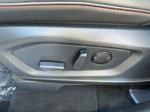 New 2026 Ford Explorer ST-Line w/ ST-Line Street Pack image 32