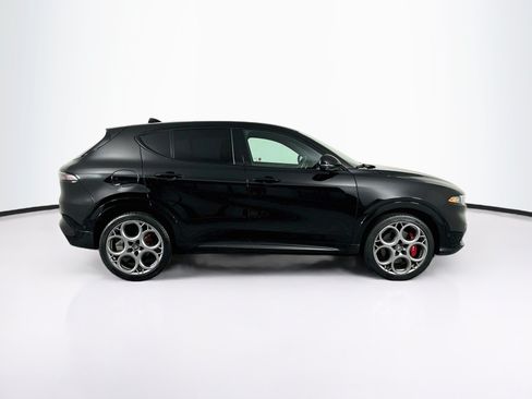 Used 2025 Alfa Romeo Tonale w/ Premium Package AWD/4WD image 10