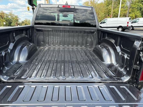 Used 2022 RAM 1500 Big Horn image 7