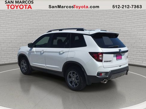 Used 2024 Honda Passport TrailSport image 8