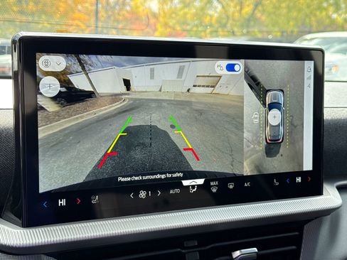 New 2026 Ford Explorer ST w/ Sun And Sound Package image 32