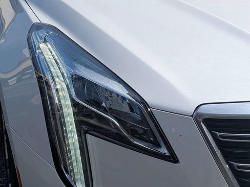 Used 2019 Cadillac XTS Luxury w/ Driver Awareness Package FWD image 9