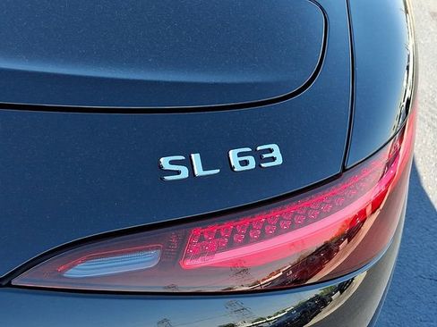 Used 2022 Mercedes-Benz SL 63 AMG 4MATIC image 33