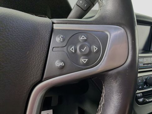 Used 2019 GMC Yukon SLT w/ HD Trailering Package image 12