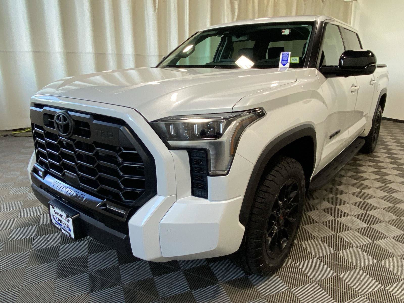 Used 2024 Toyota Tundra Limited w/ TRD Off-Road Package AWD/4WD image 7