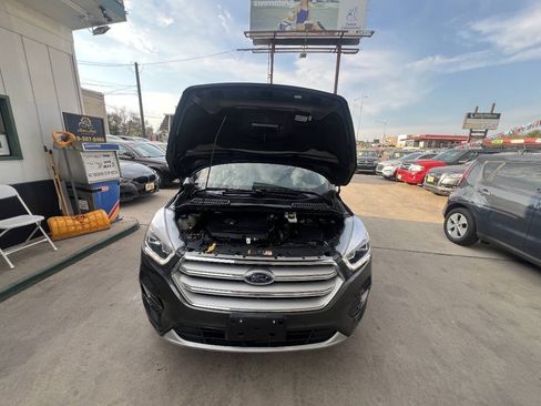 Used 2018 Ford Escape SEL AWD/4WD image 17