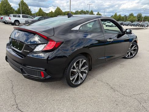 Used 2020 Honda Civic Touring image 7