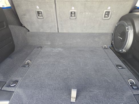 Used 2022 Jeep Wrangler Unlimited Sahara w/ Cold Weather Group image 34