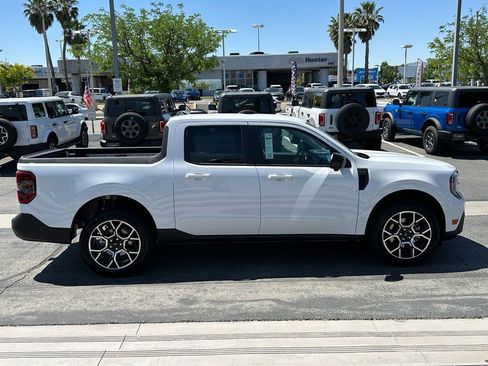 New 2026 Ford Maverick Lariat w/ 4K Tow Package AWD/4WD image 9