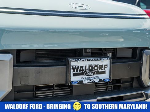 Used 2024 Hyundai Kona Limited AWD/4WD image 12