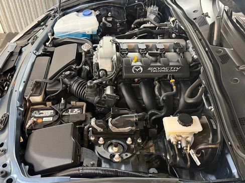 Used 2016 MAZDA MX-5 Miata Grand Touring RWD image 33