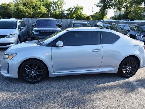 Used 2014 Scion tC 10 Series FWD image 4