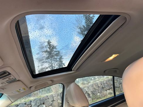 Used 2019 Subaru Legacy 2.5i Limited image 15