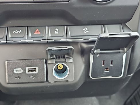 New 2026 Chevrolet Silverado 1500 Custom Trail Boss w/ Turbomax Blackout Package image 25