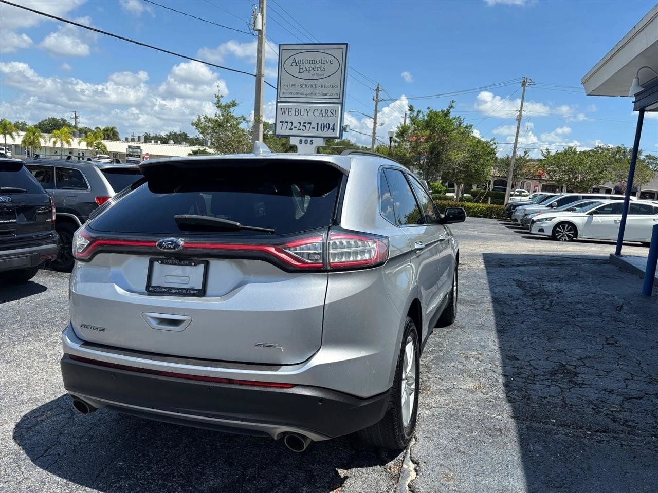 Used 2017 Ford Edge SEL w/ Cargo Accessory Package FWD image 5