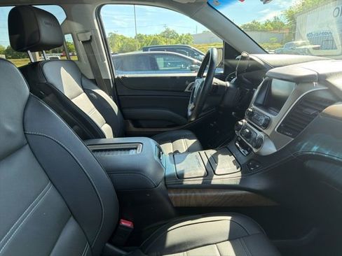 Used 2018 GMC Yukon Denali w/ Open Road Package image 12