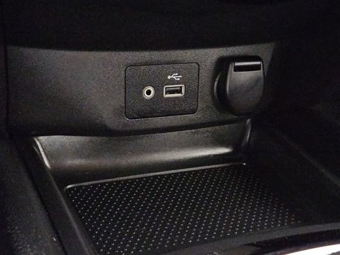 Used 2022 Nissan Rogue Sport S FWD image 15