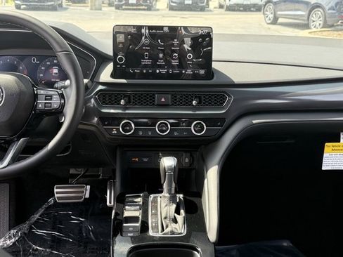 New 2025 Acura Integra A-Spec image 14