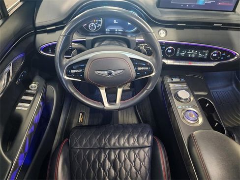 Used 2022 Genesis GV70 3.5T Sport w/ Sport Advanced Package image 13