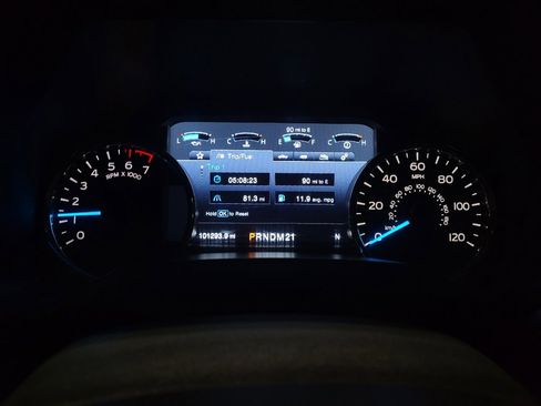 Used 2017 Ford F150 Lariat w/ Trailer Tow Package AWD/4WD image 23