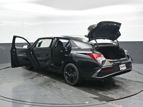 New 2026 Hyundai Elantra SEL Sport Premium FWD image 48