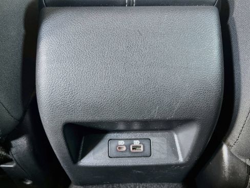 Used 2025 Nissan Altima 2.5 SV FWD image 24