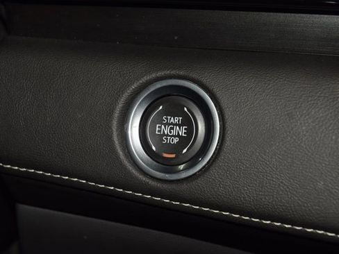 Used 2023 Cadillac Escalade Sport w/ LPO, ONYX Package image 39