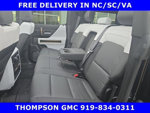 New 2025 GMC Hummer EV 3X image 17