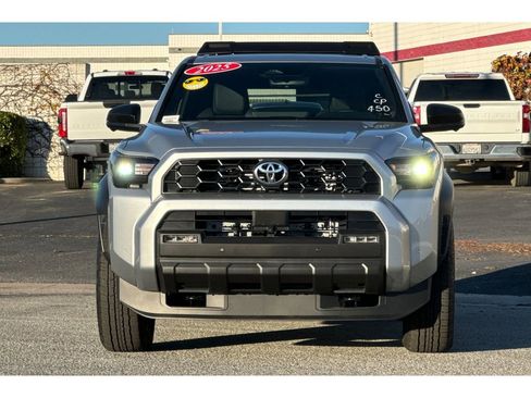 New 2025 Toyota 4Runner TRD Off-Road Premium image 9