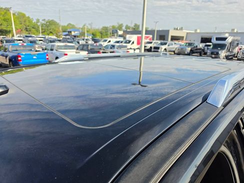 Used 2018 Lincoln Navigator Reserve w/ Technology Package AWD/4WD image 7